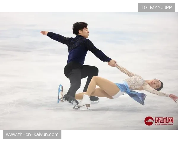 中国花滑组合动作惊艳全场